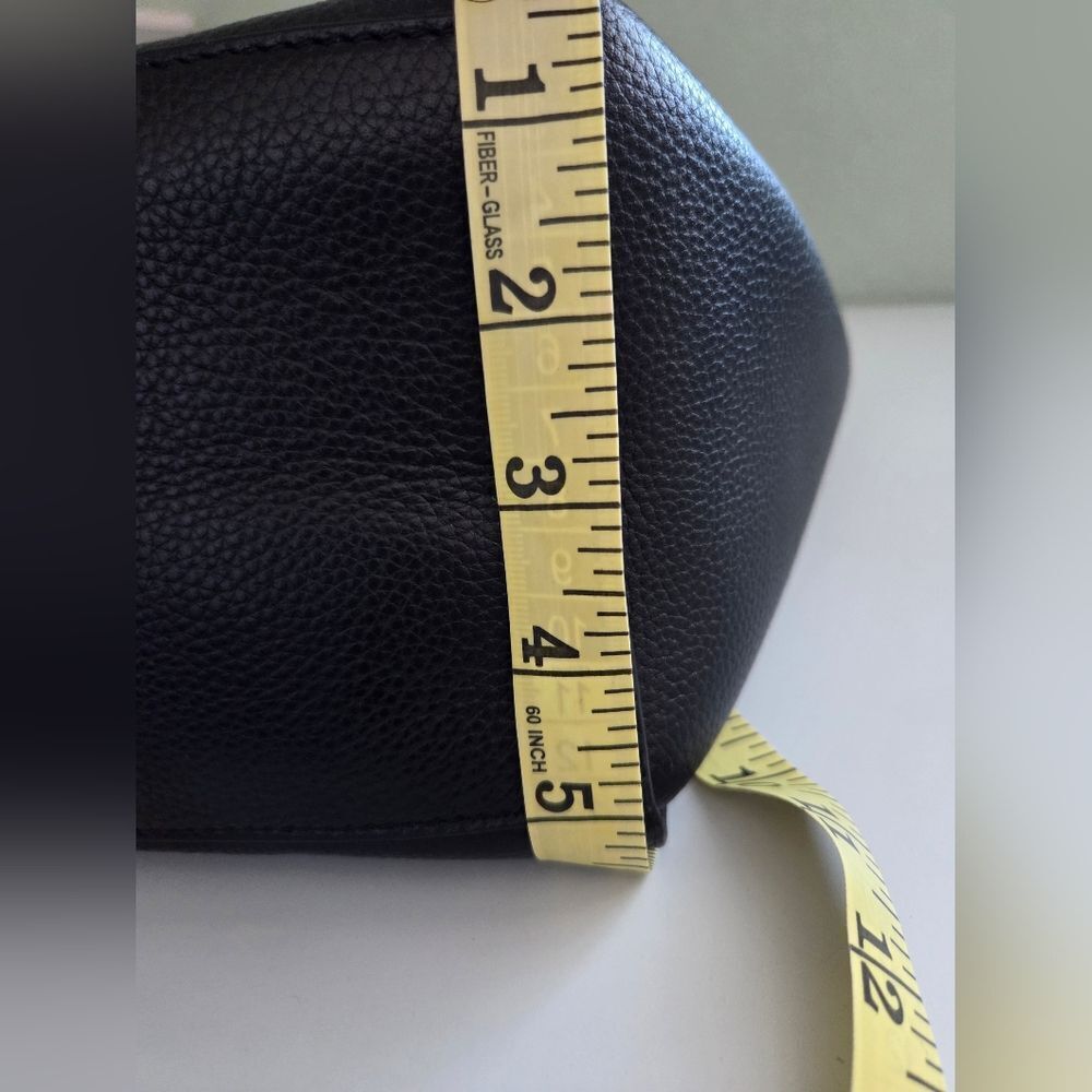 NWOT! Tory Burch Carson Black Leather Tote Bag - Picture 12 of 13